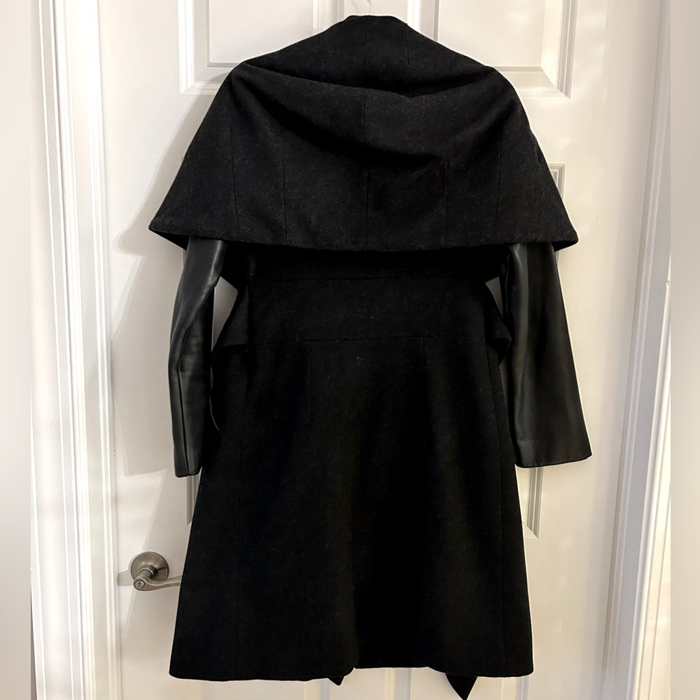 Winter Cape - image 2